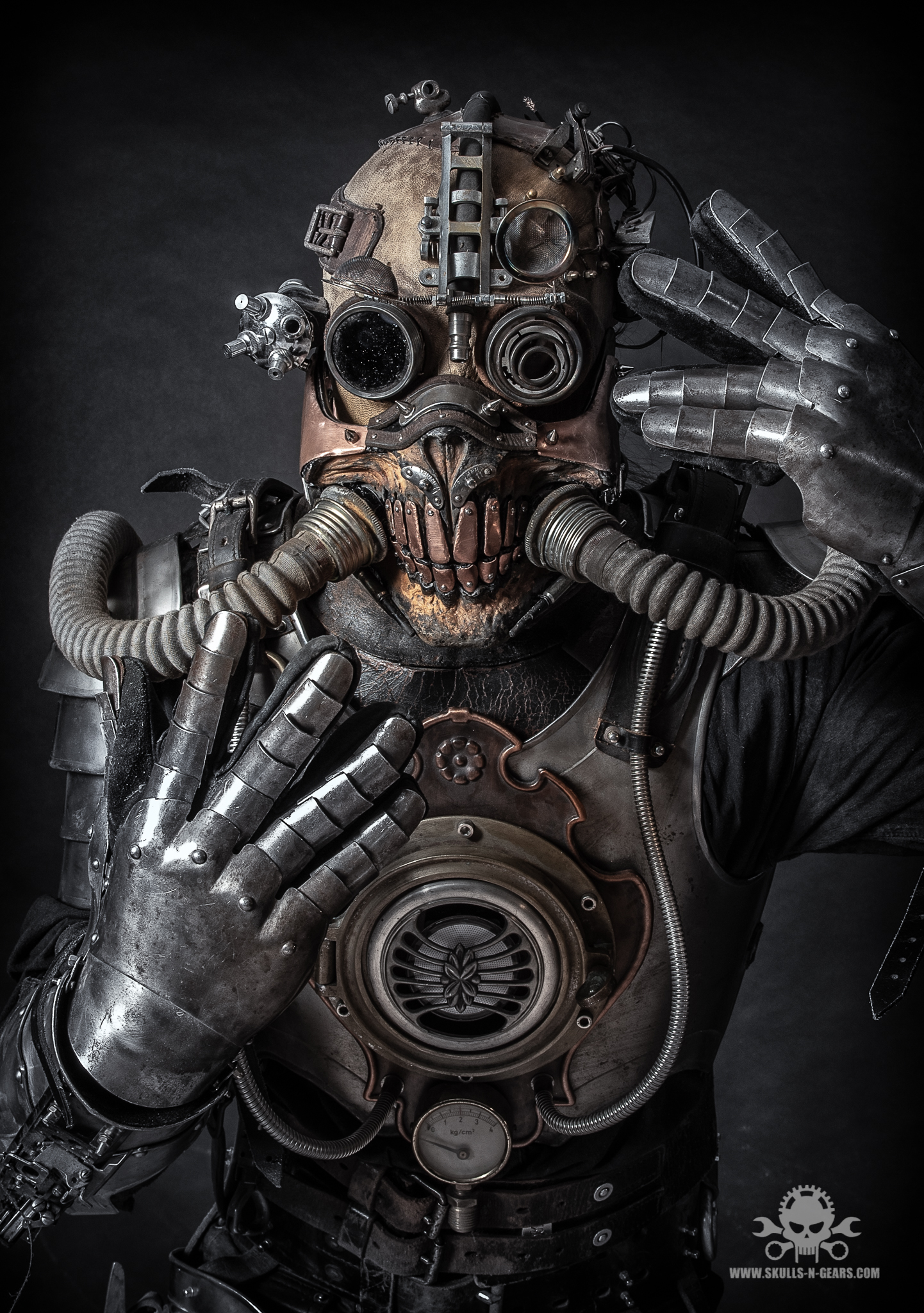 Another view of Postapocalyptic Steam Warrior Armour