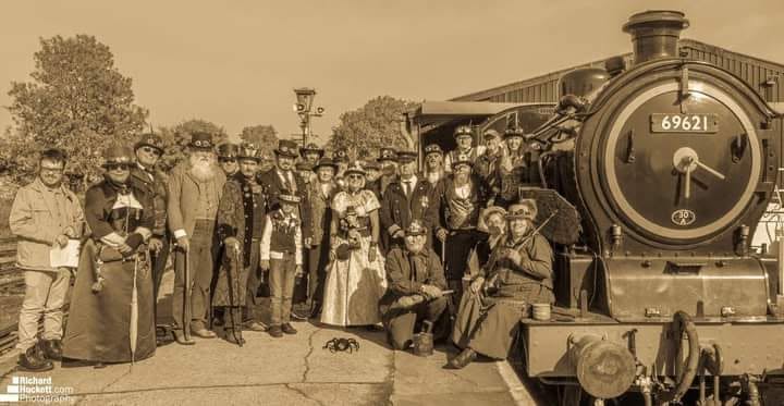 League of Essextraordinary Gentlemen.